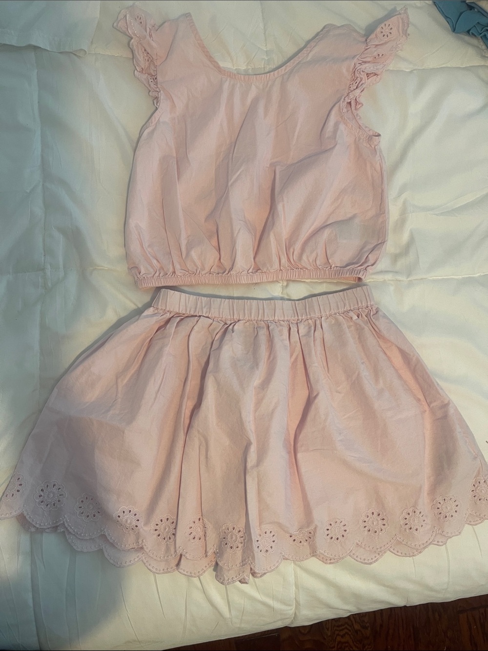 Girl’s light pink skirt set. The GAP